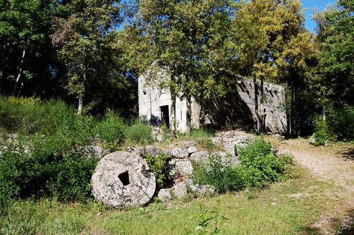 ancient village of castelvecchio