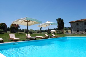 piscina del casolare nel chianti