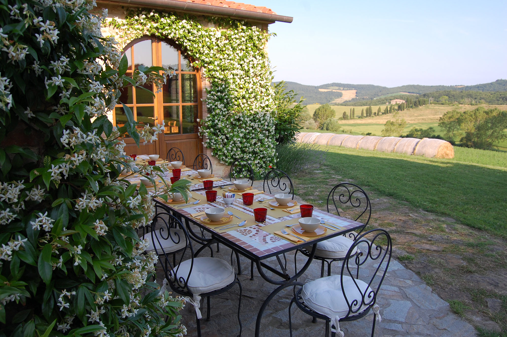 esterno del ristorante della villa