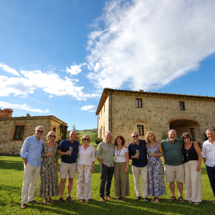 Villa in Toscana a Volterra per 6 Coppie: Privacy, Piscina e Slowxury